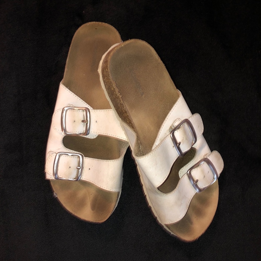 White Off Brand Birkenstock’s
